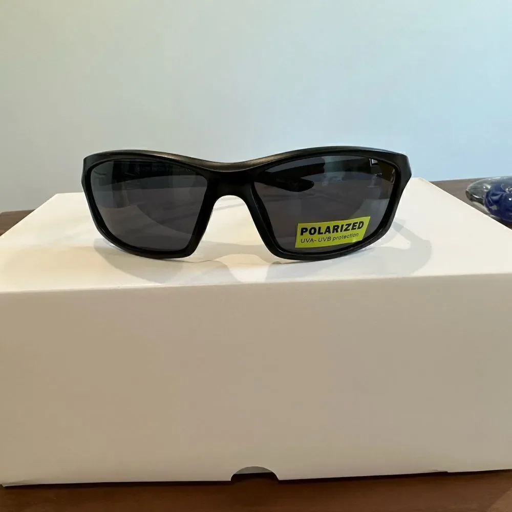 Razor Style Sporty Sunglasses, Plastic Frames, Polarized Lenses, UVA-UVB Protect